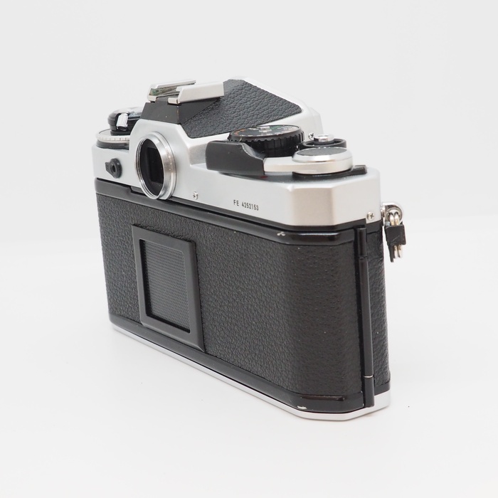 ニコン FE シルバー