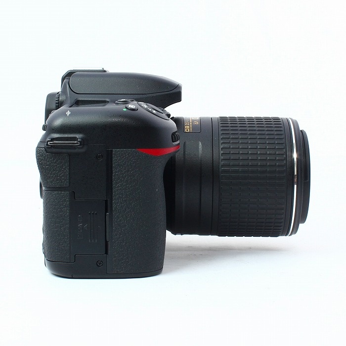 ニコン D7500 18-140VR レンズキツト（2017.6発売）