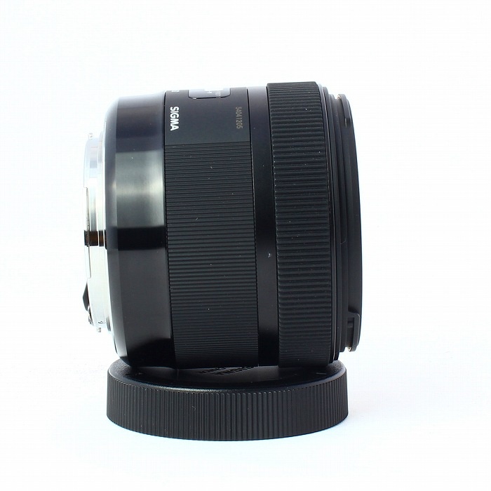 シグマ 30/F1.4 DC HSM EO