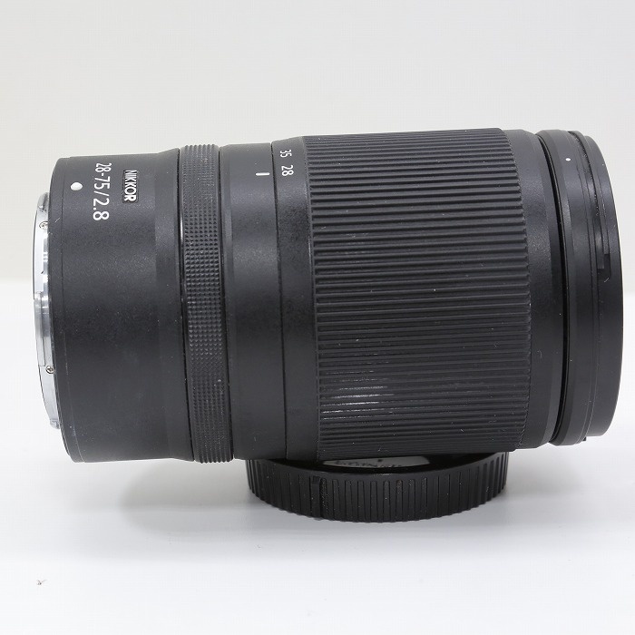 ニコン Z 28-75/F2.8