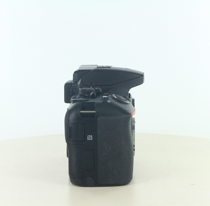 ニコン D5600