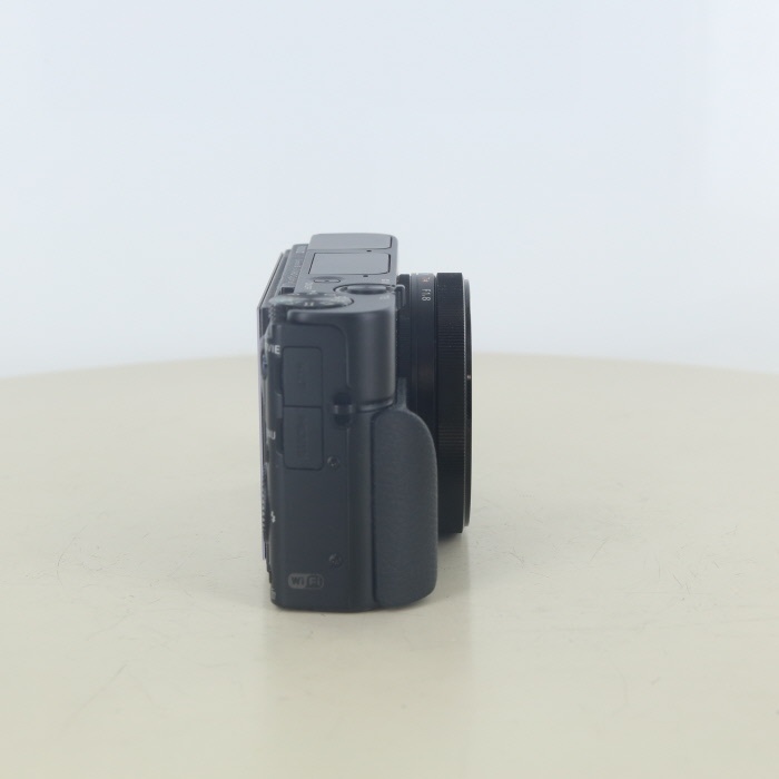 ソニー Cyber-shot DSC-RX100M3(アタッチメントグリップ付)