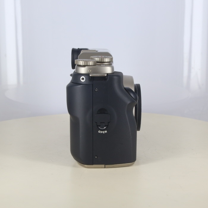 フジフイルム GA645Zi シルバー