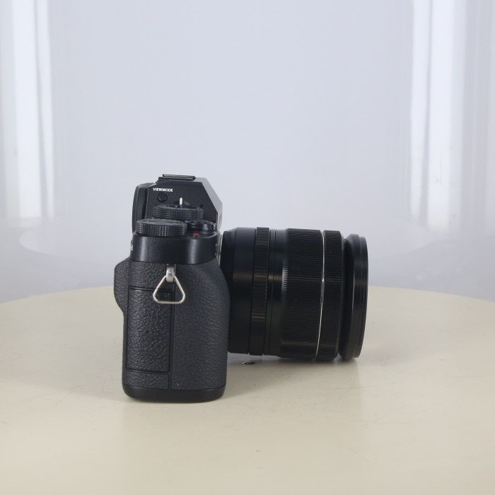 フジフイルム X-T1 ブラック レンズキット(18-55/2.8-4)