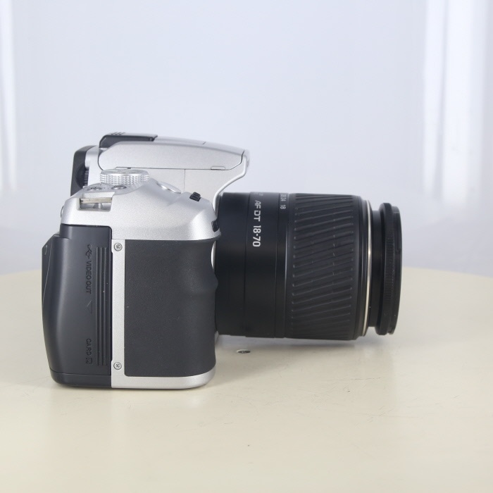 コニカ αSWEETデジタル+AF DT18-70/3.5-5.6D