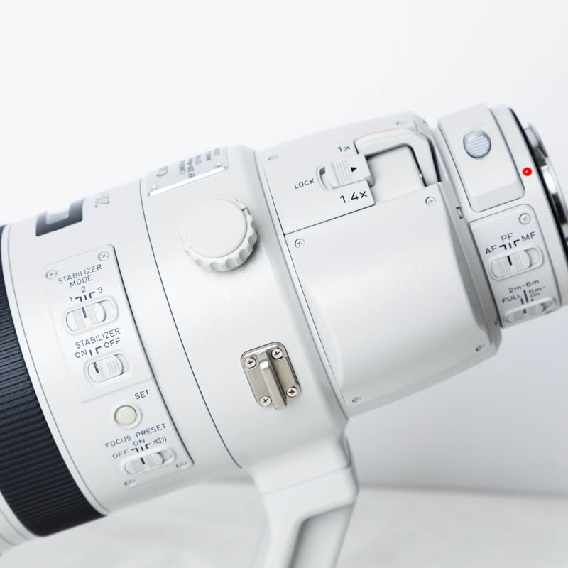 キヤノン EF200-400/4L IS USM EXTENDER 1.4X