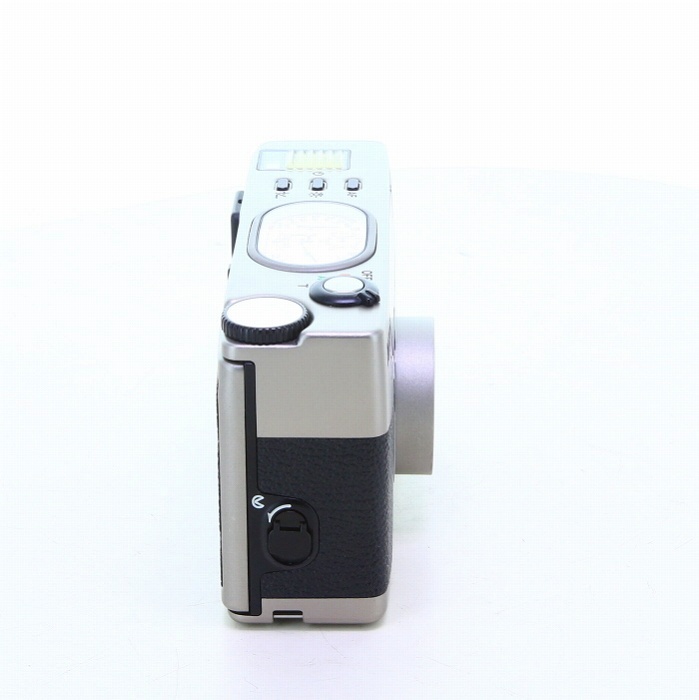 ニコン 35Ti  (35/2.8)