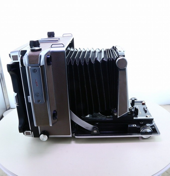 リンホフ スーパーテヒニカ 45 V