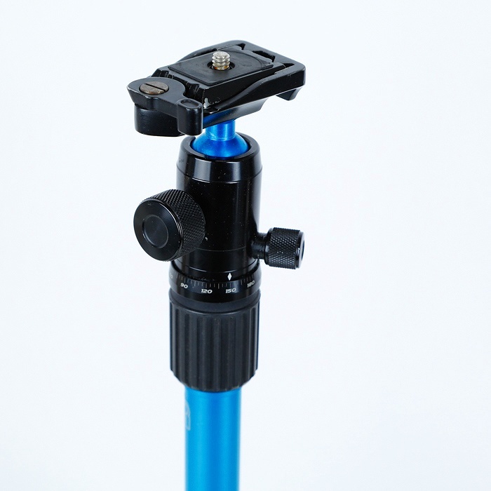 ベルボン UT-43Q ブルー+自由雲台 QHD-U4Q