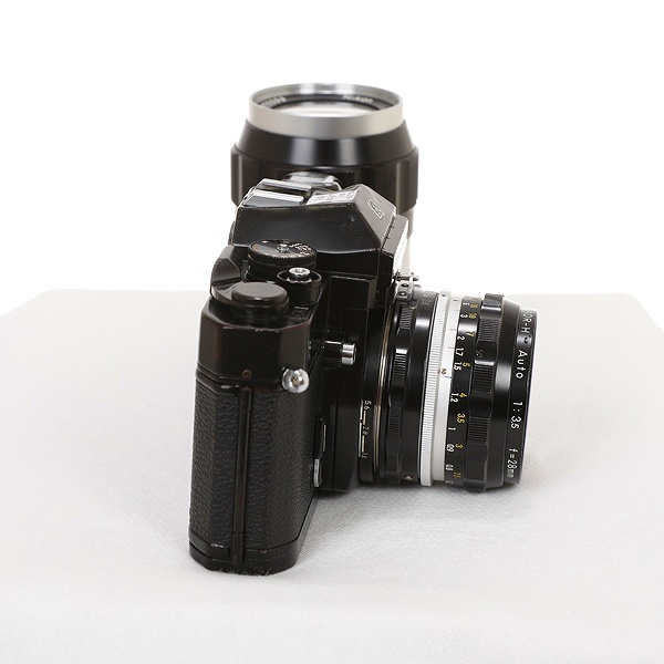 ニコン ニコマートELブラック+ニッコールHAuto35/2.8+135/3.5