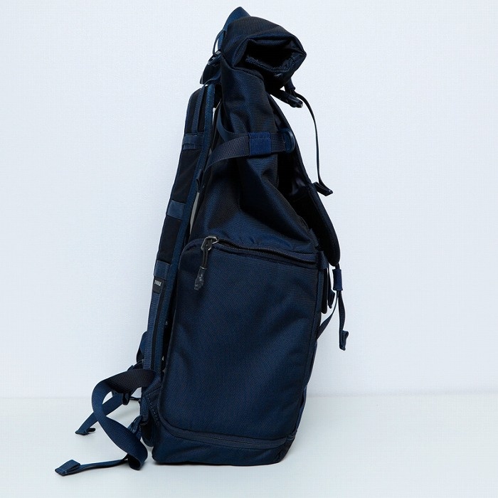 THULE THULE TCDK-101 バツクパツク ネイビー