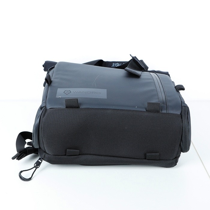 銀一 WANDRD プロヴォーク ライト ブラック