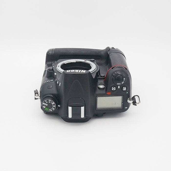 ニコン D7000+MB-D11