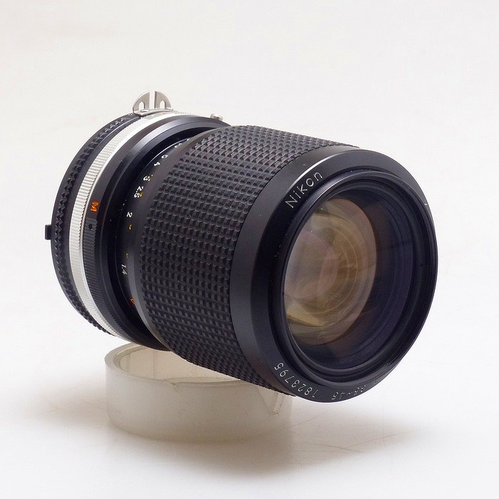 ニコン Ai 35-105/3.5-4.5S
