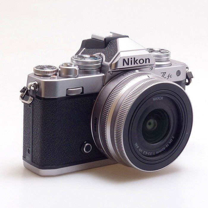 ニコン Z FC 16-50 VR レンズキツト シルバー