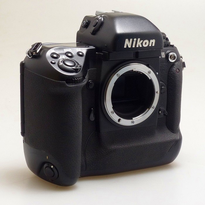 ニコン F5 BODY