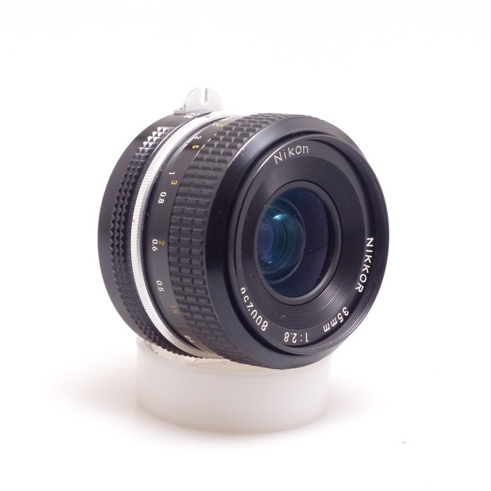 ニコン New NIKKOR 35/2.8