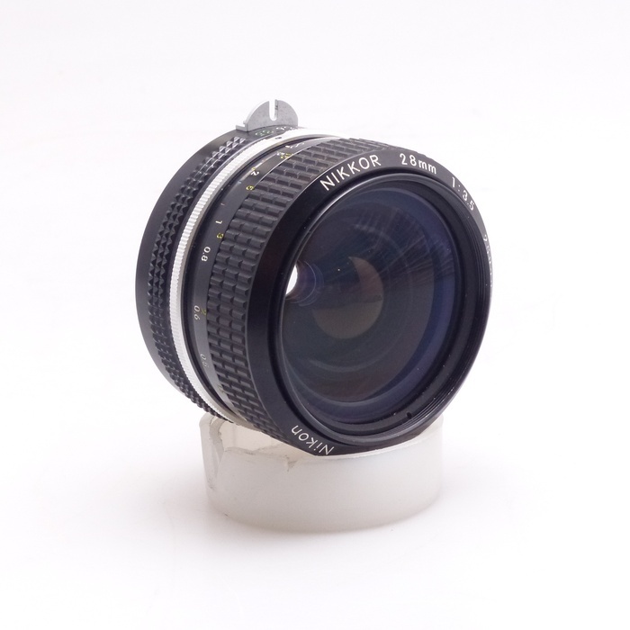ニコン NEW NIKKOR 28/3.5（非Ai）