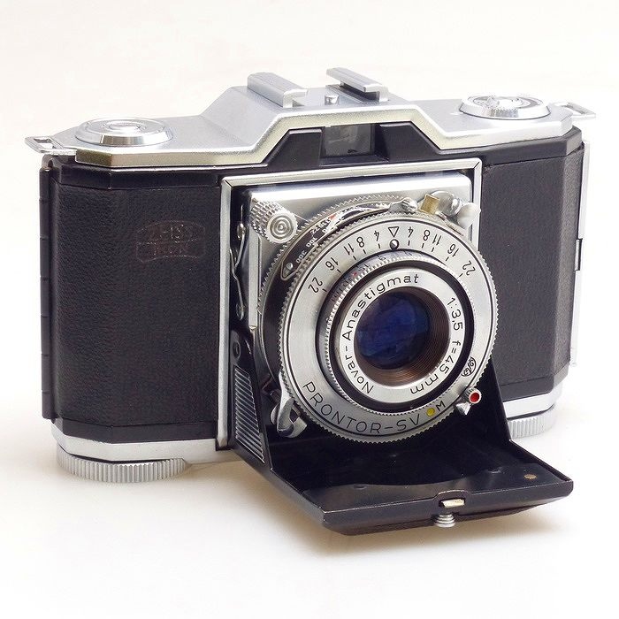 ツアイスイコン コンティナ