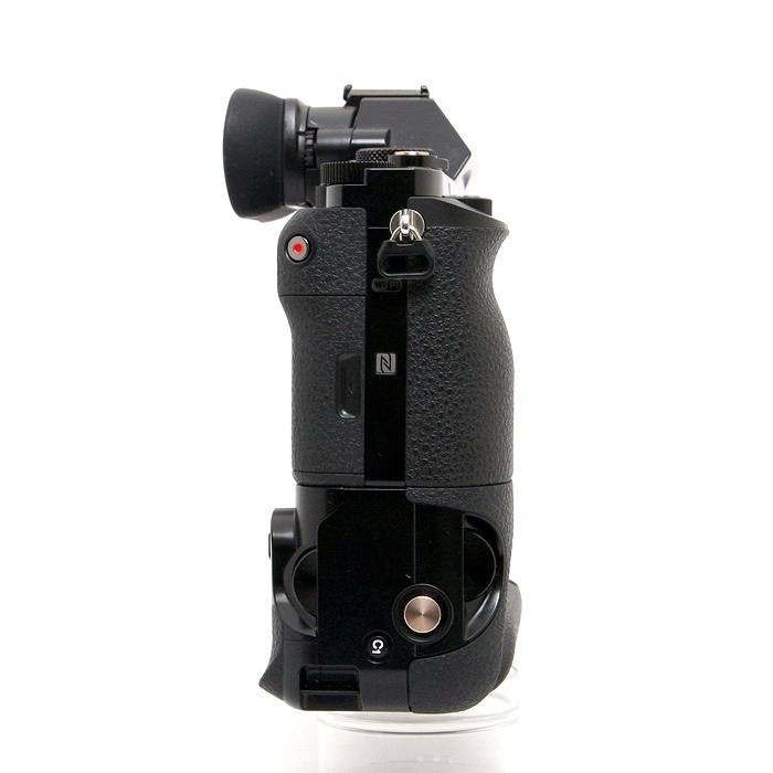 ソニー ILCE-7R α7R (Overseas Models)+VG-C1EM 縦位置グリップ