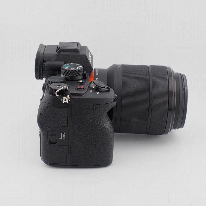 ソニー ILCE-7M4+28-70キット