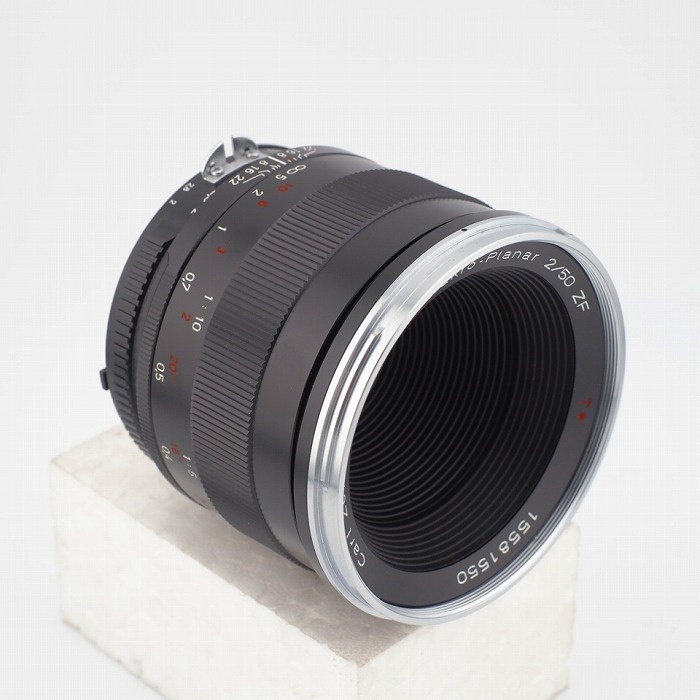コシナ マクロプラナー50/2 ZF