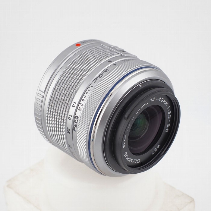 オリンパス M.ZUIKO DIGITAL 14-42/3.5-5.6II R SL
