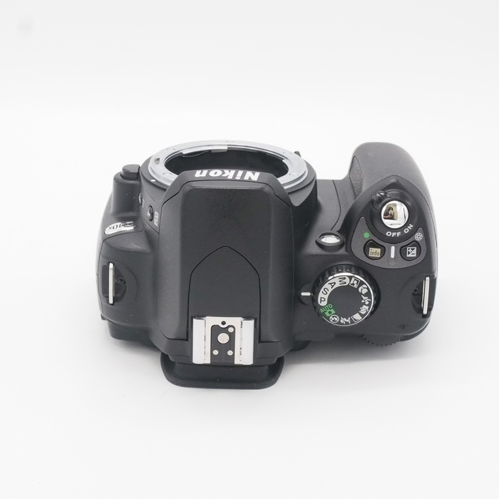 ニコン D40X ボデイ