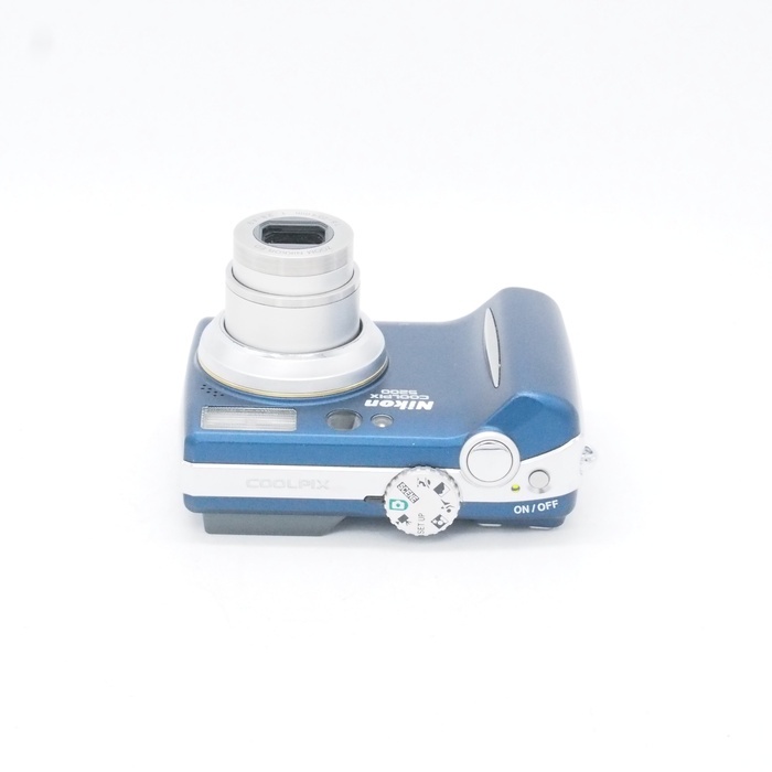 ニコン COOLPIX5200 プラチナブルー