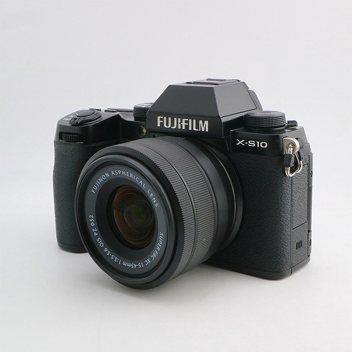 フジフイルム X-S10 XC15-45mm レンズキット