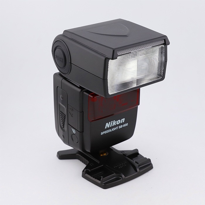 ニコン SB-600 スピードライト