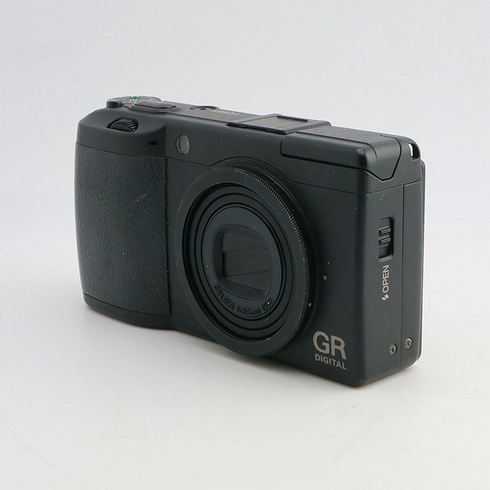 リコー GR DIGITAL II