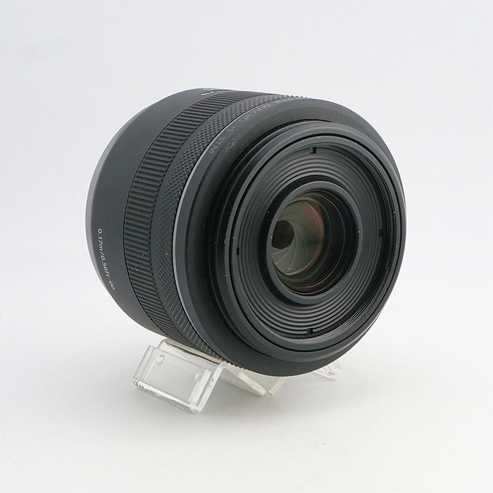 キヤノン RF35/1.8 マクロ IS STM