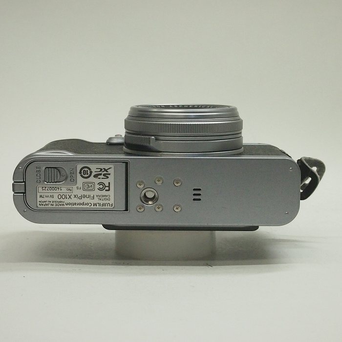 フジフイルム X100 デジタルカメラ