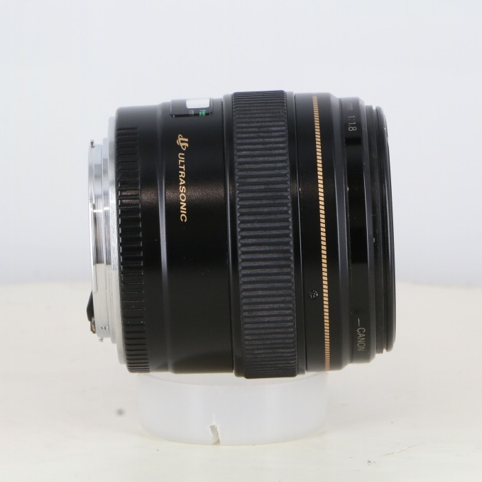 キヤノン EF85/F1.8 USM
