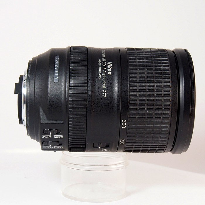 ニコン AF-S DX 18-300/3.5-5.6G ED VR