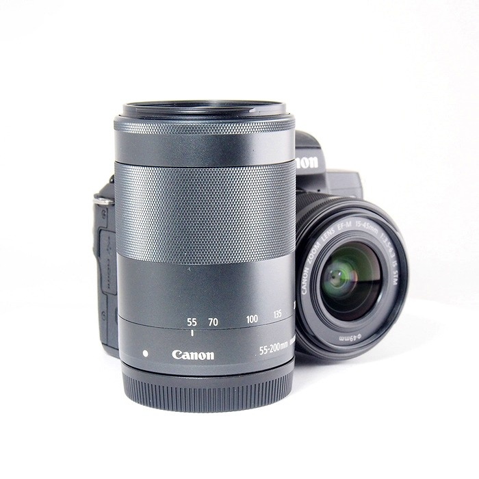 キヤノン EOS Kiss M2 Wズームkit ブラック