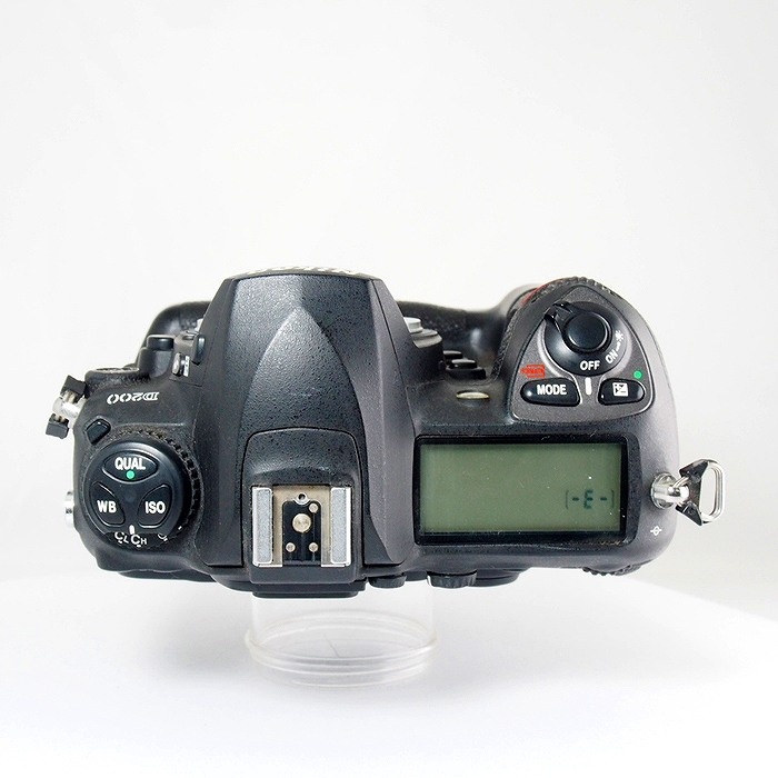 ニコン D200 + MB-D200