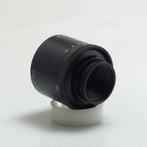 Meyer-Optik トリオプラン50/2.9 ソニーEマウント用