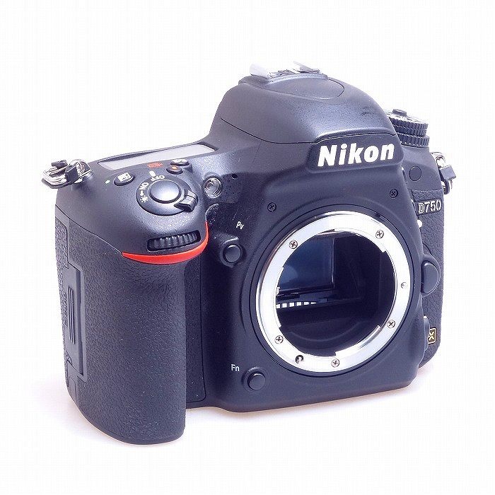 ニコン D750