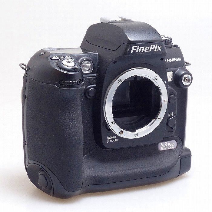 フジフイルム FINEPIX S3 PRO (バッファ未増設)