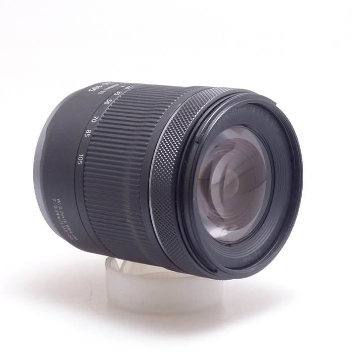 キヤノン RF24-105/F4-7.1 IS STM