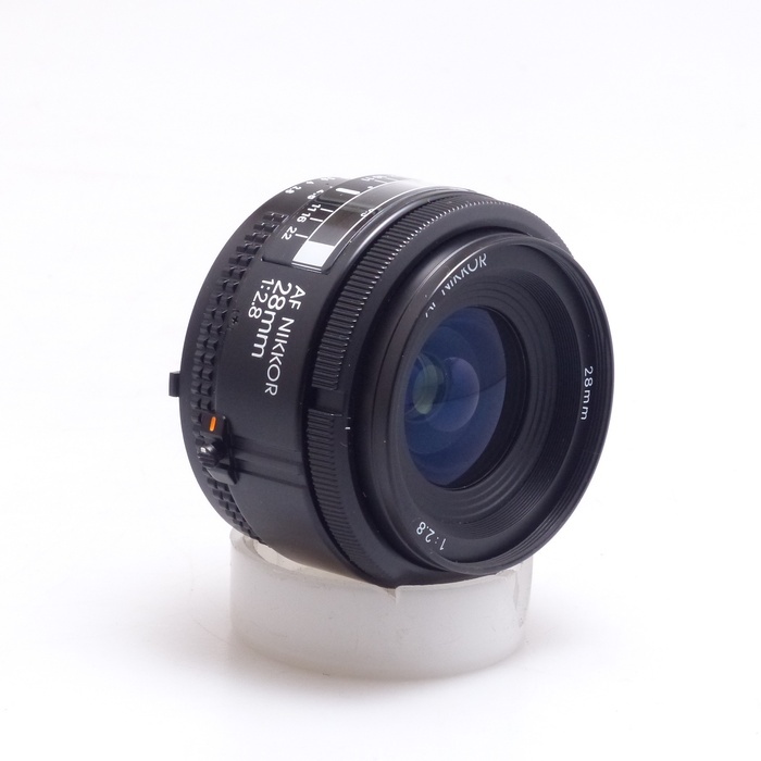 ニコン AI AF 28/2.8