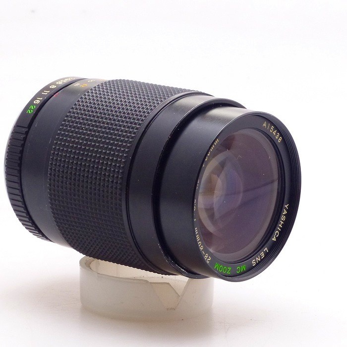 YASHICA MC Zoom 28-80/3.9-4.9