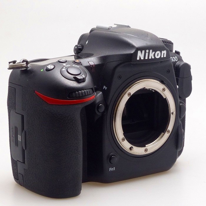 ニコン D500 ボデイ