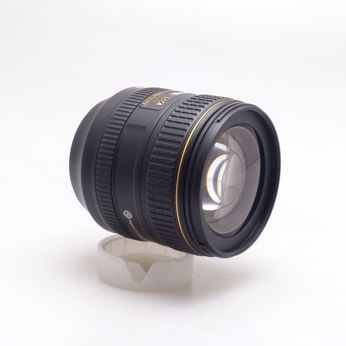 ニコン AF-S DX 16-80/2.8-4E ED VR