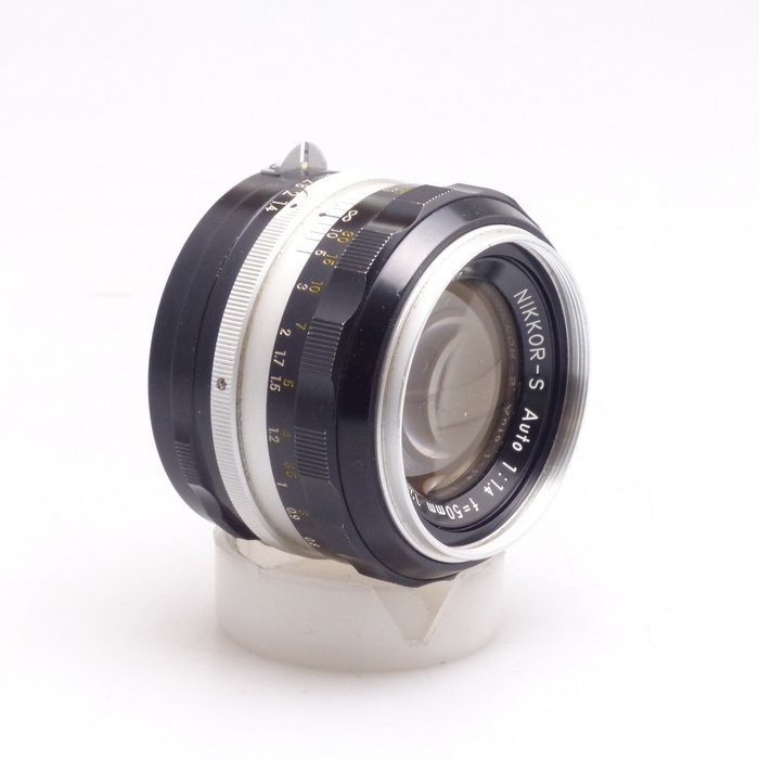 ニコン Auto Nikkor 50/F1.4