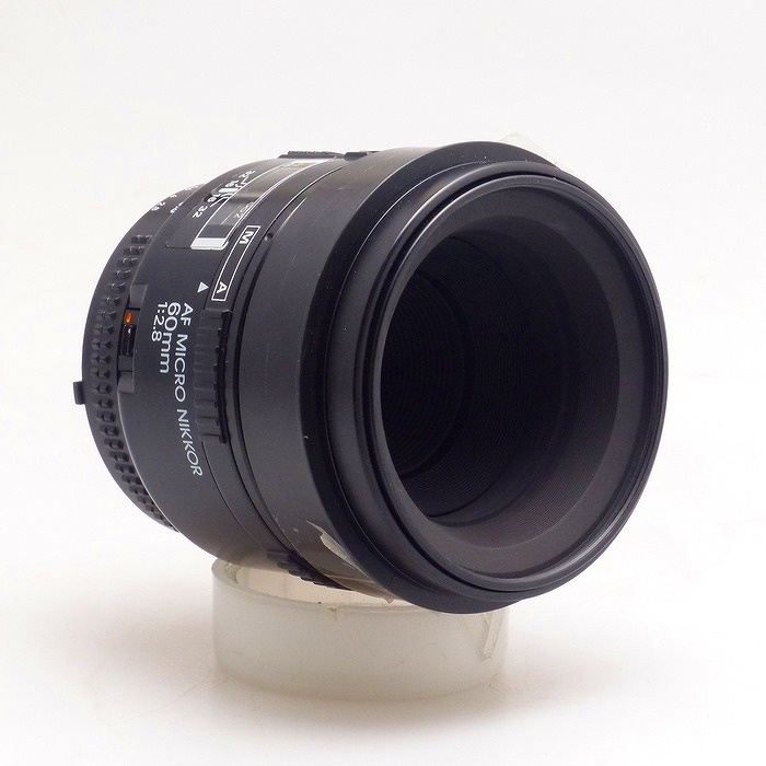 ニコン AF マイクロ 60/F2.8