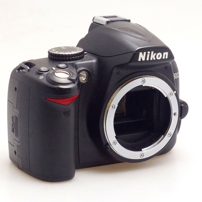 ニコン D3000