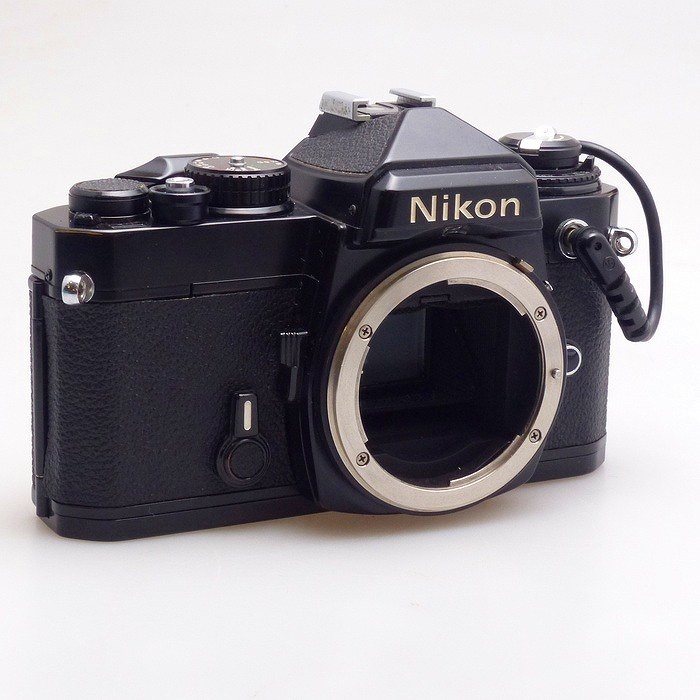 ニコン FE ブラック (MF-12データバック)